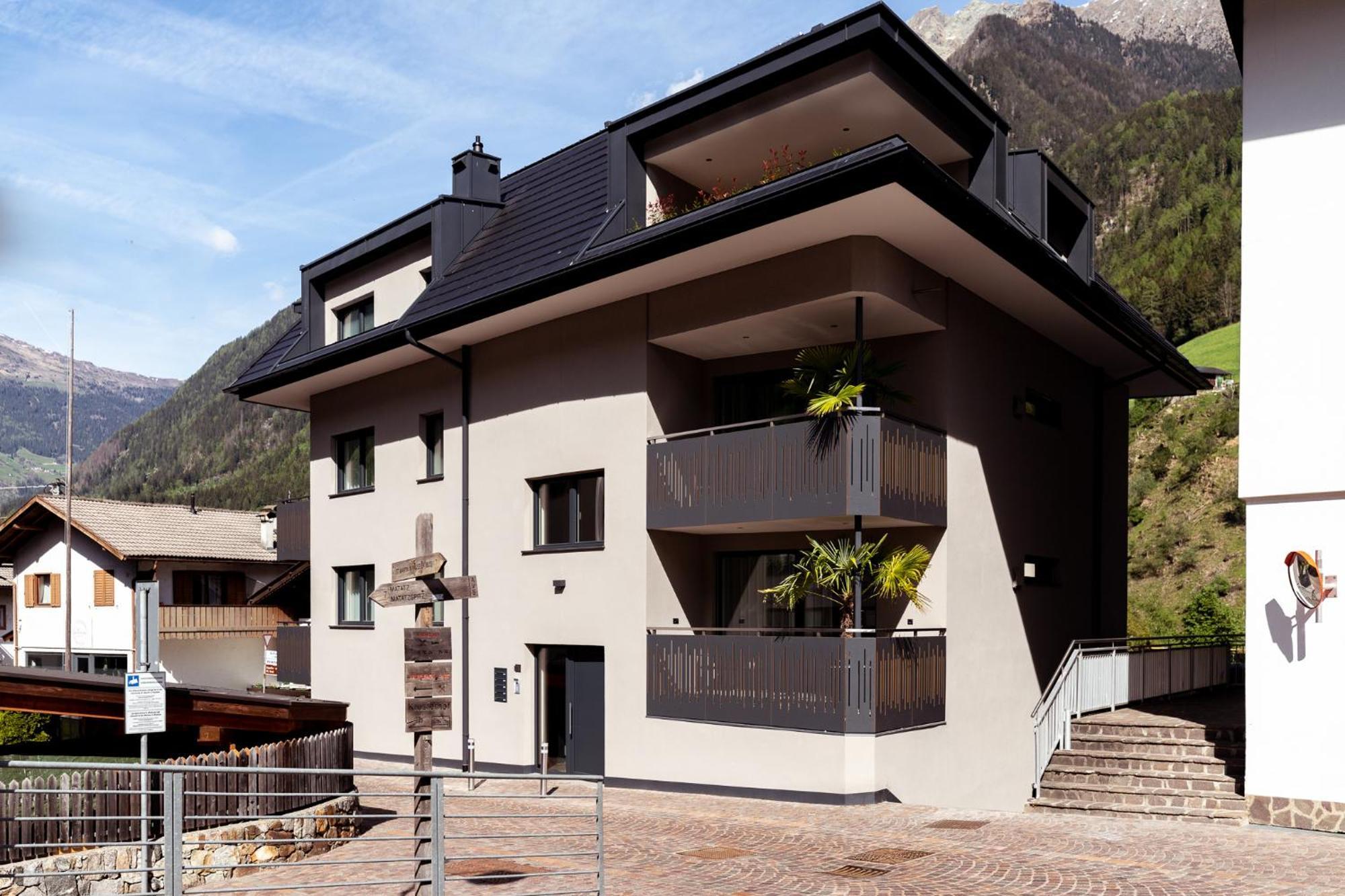 Ramoser Living Apartments San Martino In Passiria  Exterior photo